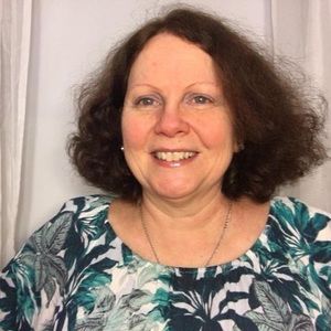 Meet your Posher, Carolina